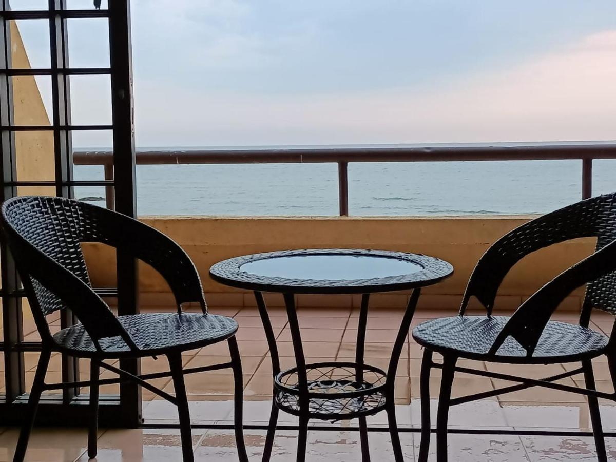 Port Dickson Seaview Homestay Esterno foto