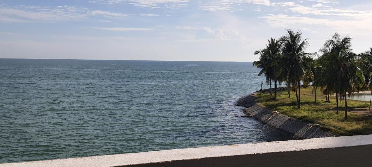 Port Dickson Seaview Homestay Esterno foto